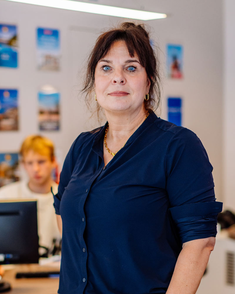 Christiane van Elst